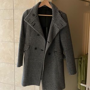 Uniqlo Houndstooth Coat